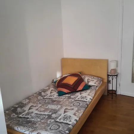 Interno3 * أنكونا